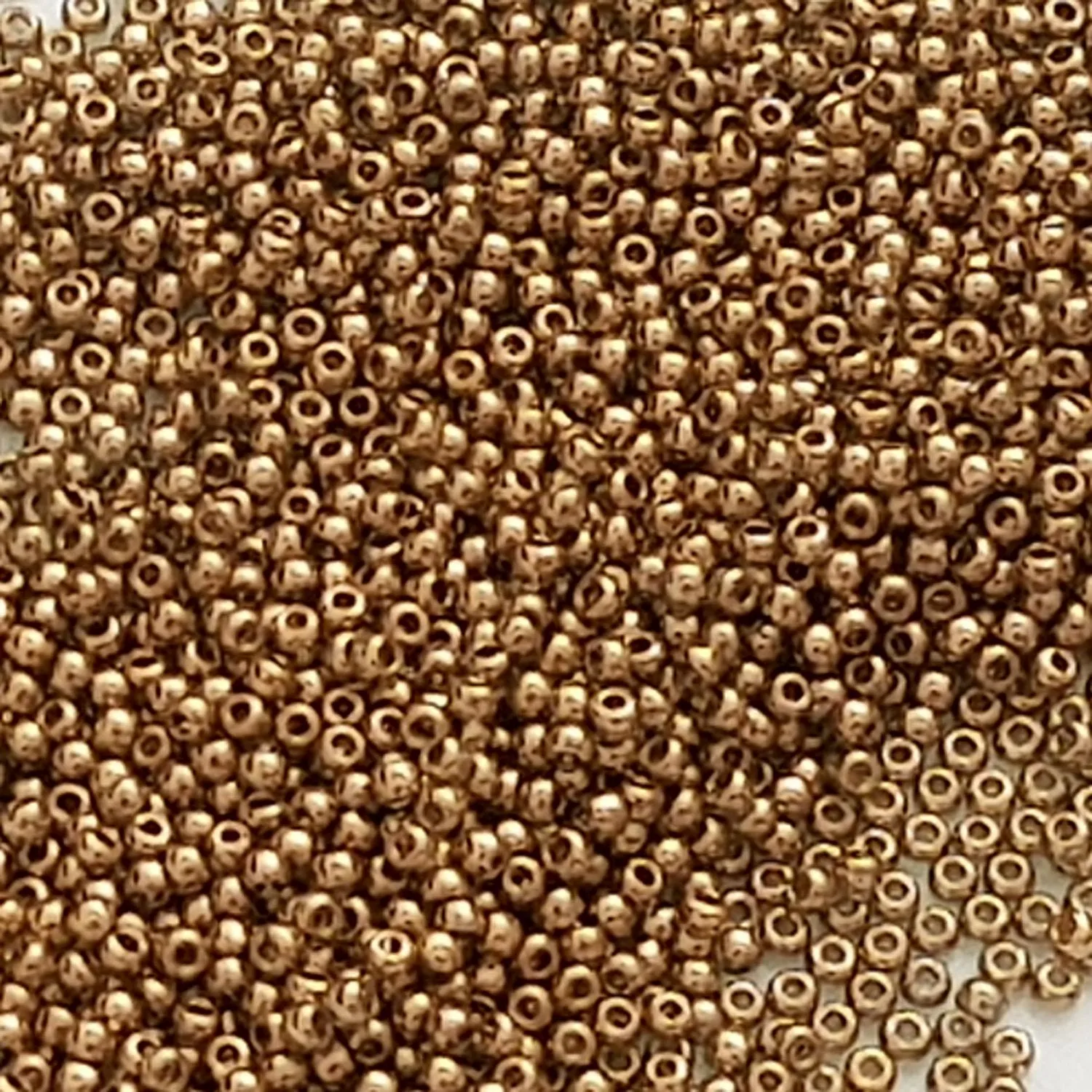 11/0 TR-204 Montana Blue Gold Lustre 10g/30g Round Toho Seed Beads | Beading Supply