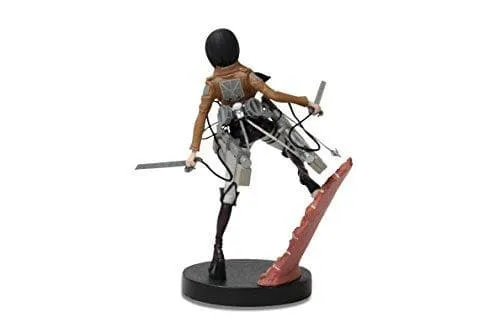"Attack on Titan"  Mikasa